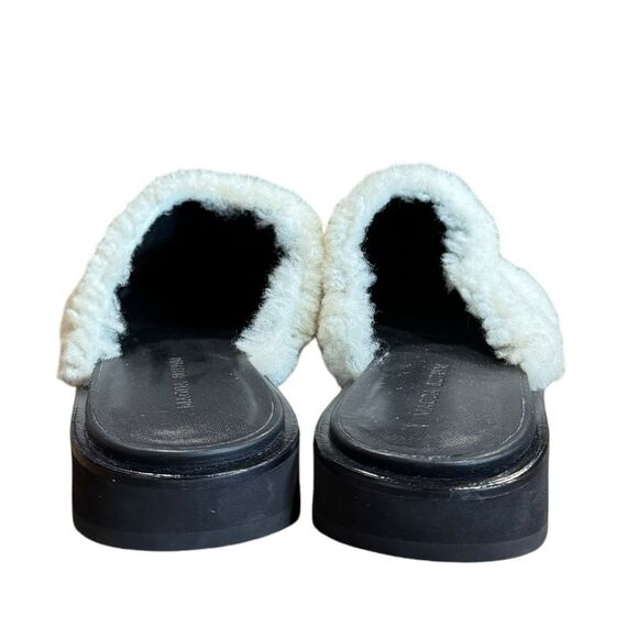 Revolve Magda Butyrm Shearling Slippers, size 39 - Picture 7 of 13